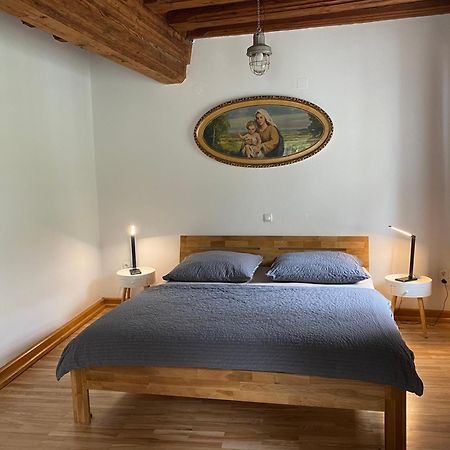 Apartment In Historic Town House กมุนเดน ภายนอก รูปภาพ